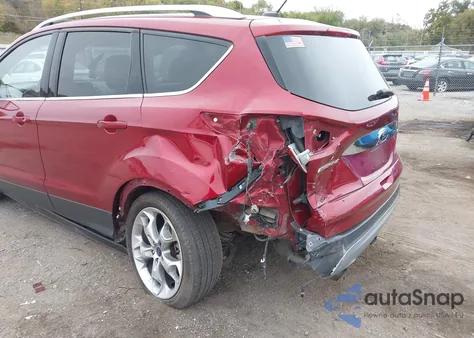 2015 Ford Escape Titanium из США, поврежденный, VIN 1FMCU9J90FUB04388